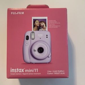 NWT fujifilm instax mini 11 lilac purple instant camera